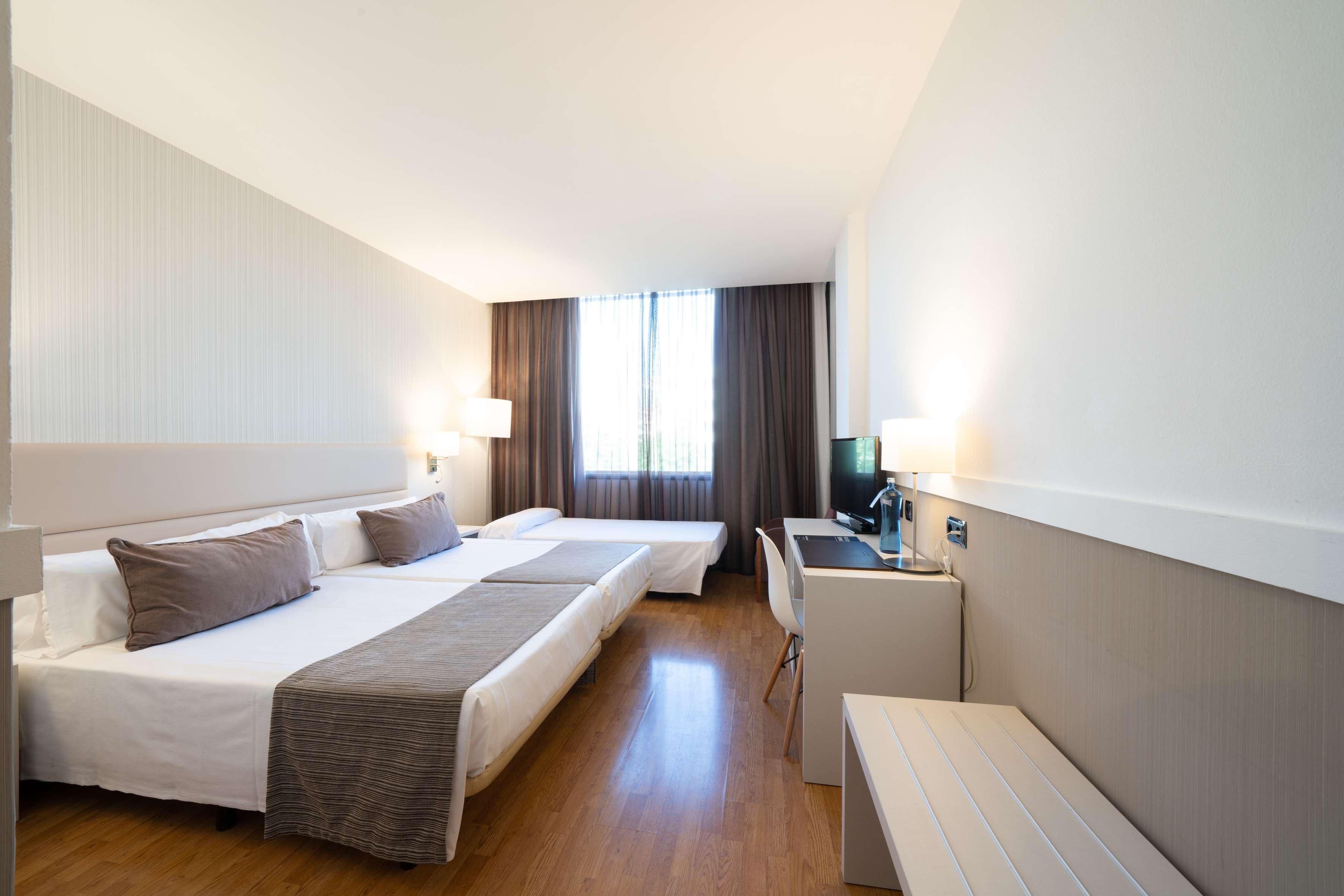 Catalonia Gran Hotel Verdi Sabadell Exterior foto